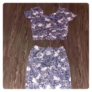 Shirt & skirt 2 piece.